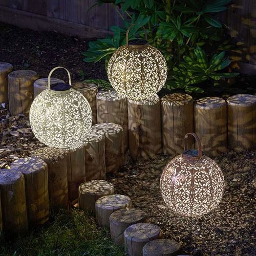 Smart Garden Damasque Bronze Solar LED Lantern